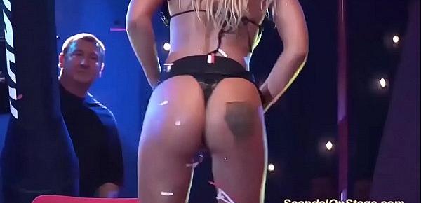  extreme hot lapdance on public stage